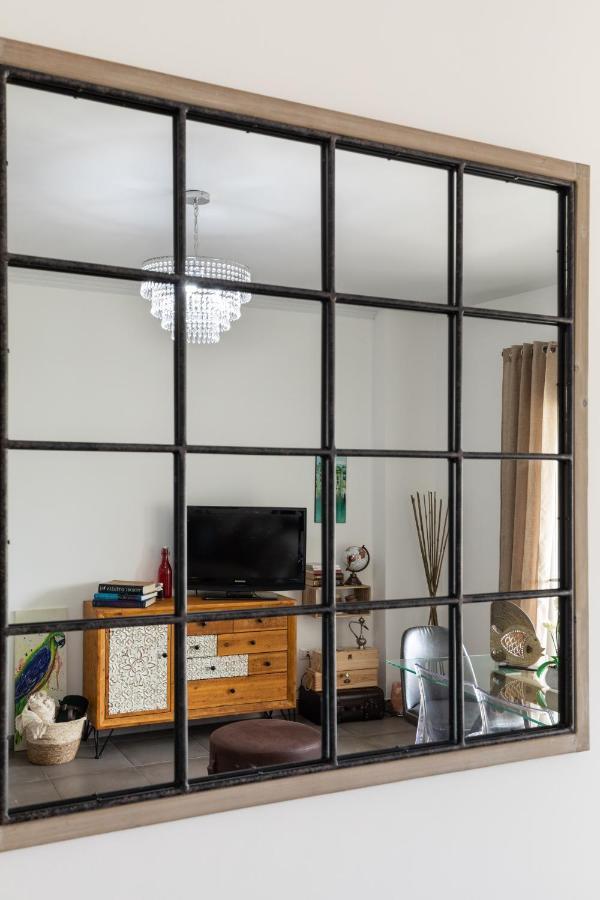 Homey Experience - Urban Luxury Apartment ออลเบีย ภายนอก รูปภาพ
